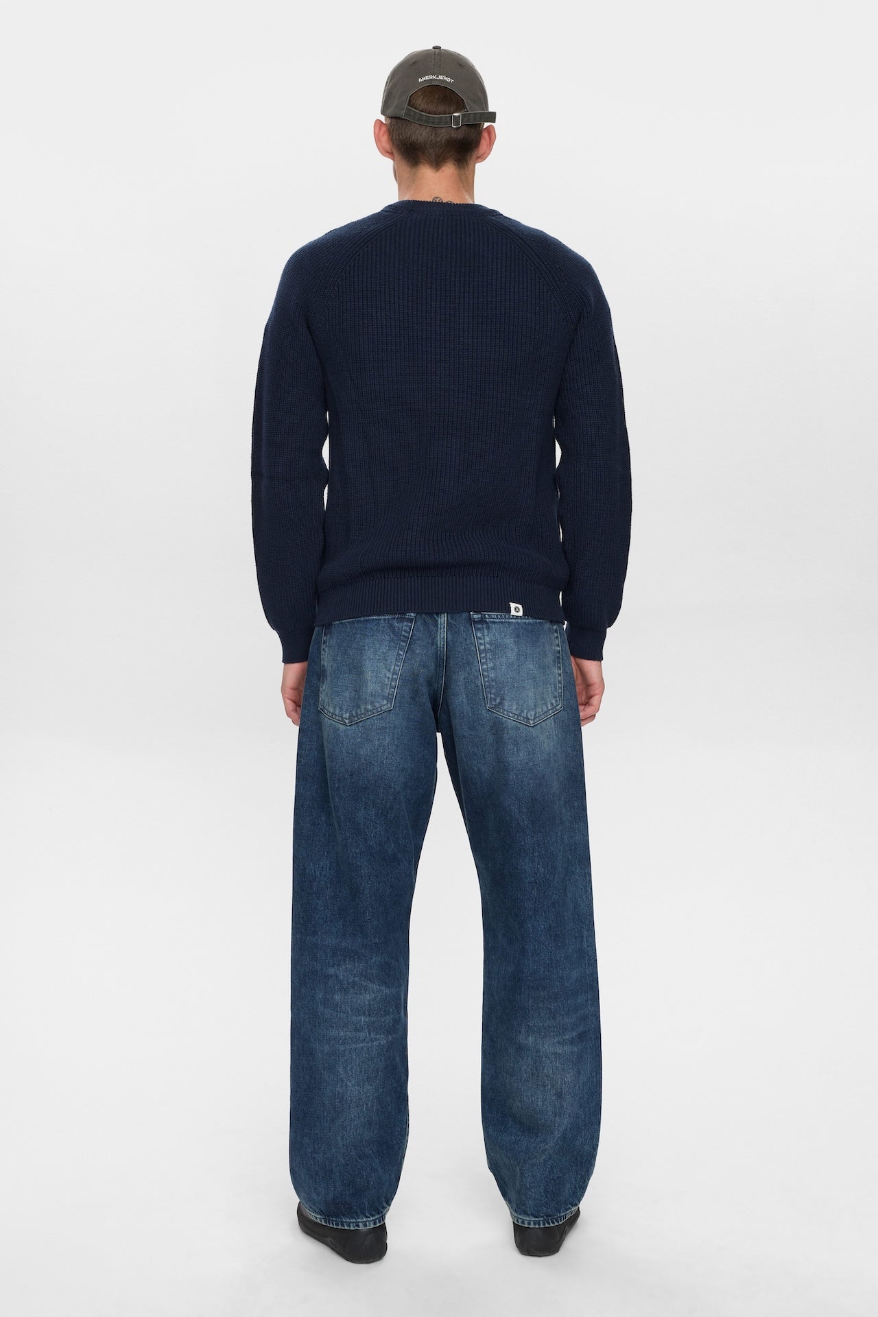 Sune patent knit