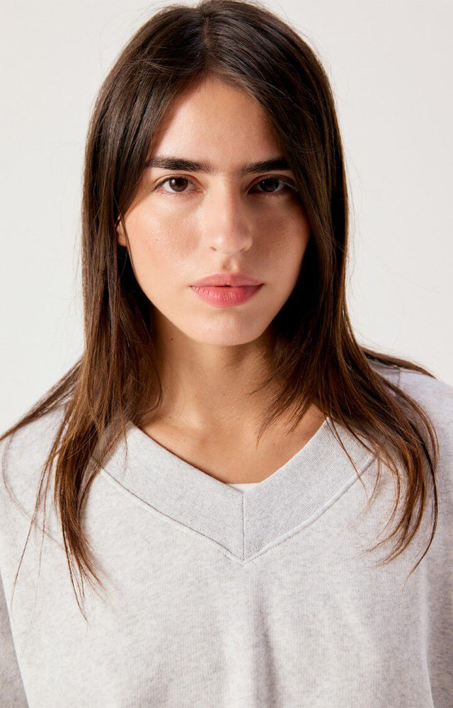 Baptown vneck sweat