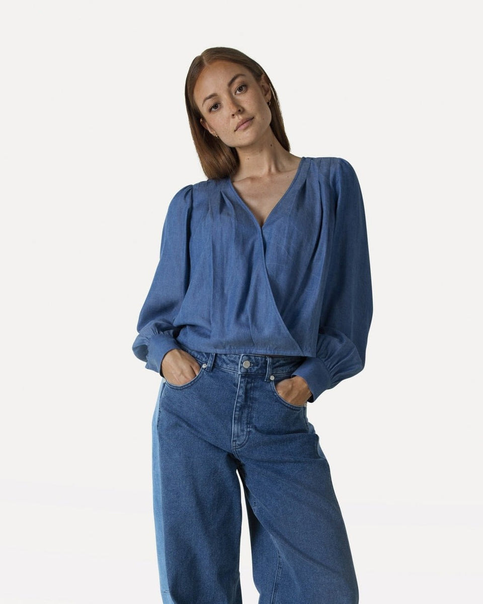 Another Label Danou Top Ls Blauw Dames