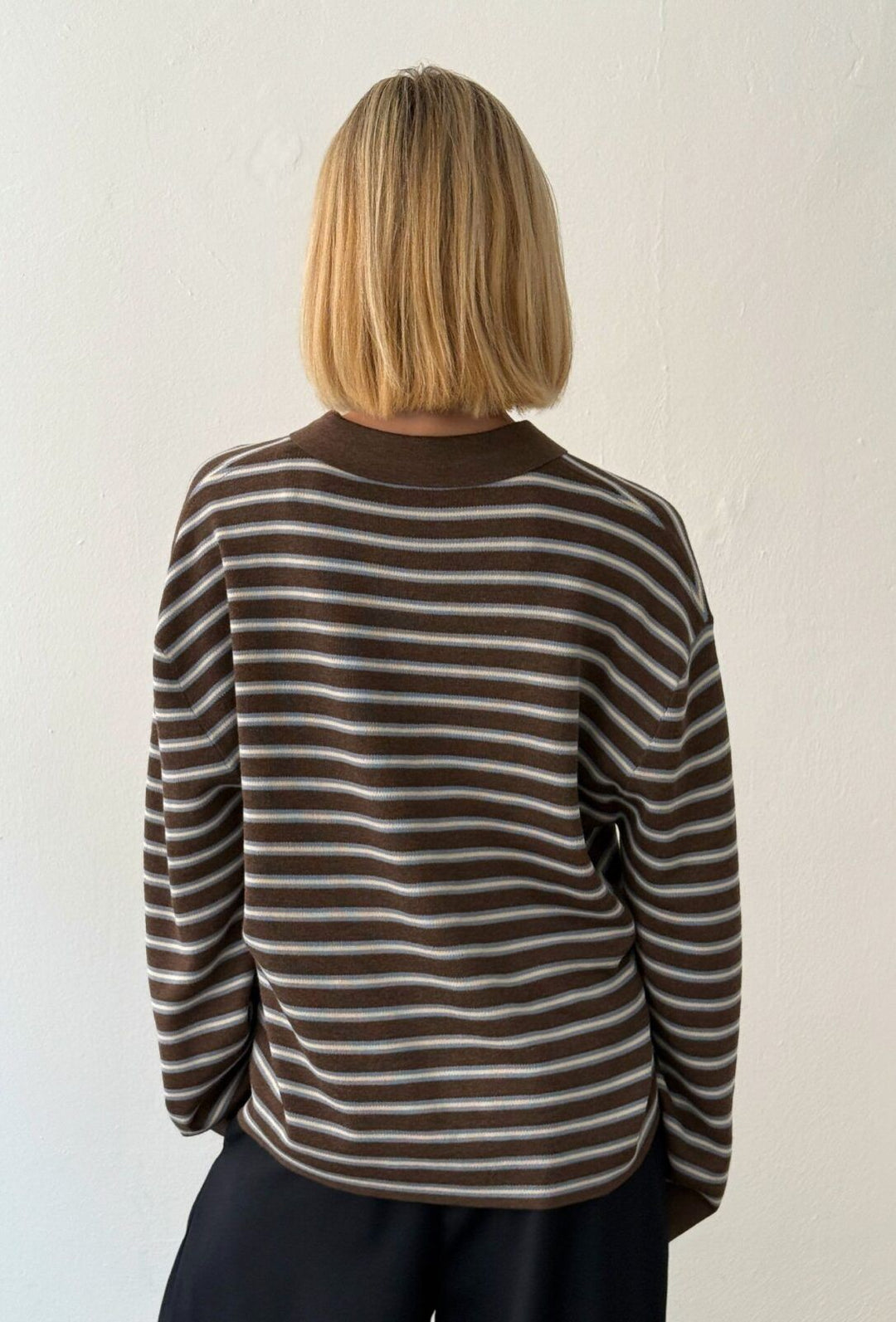 Boii Studios Adanne Polo Knit Bruin Dames