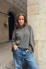 Boii Studios Wero Oneck Knit Donkerbruin Dames