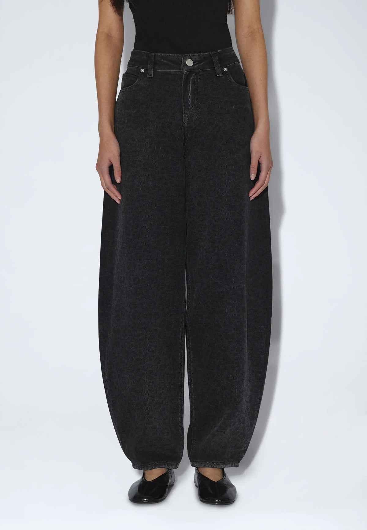 Nanci Mid Barrel jeans