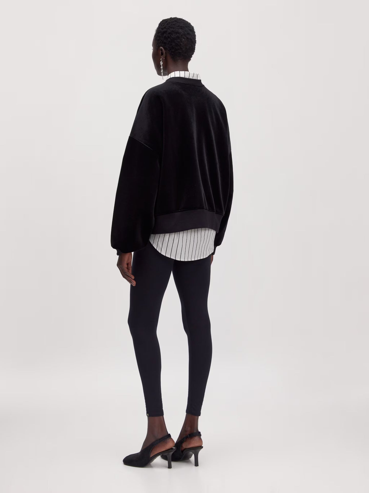 Edited Emielia Sweater Zwart Dames