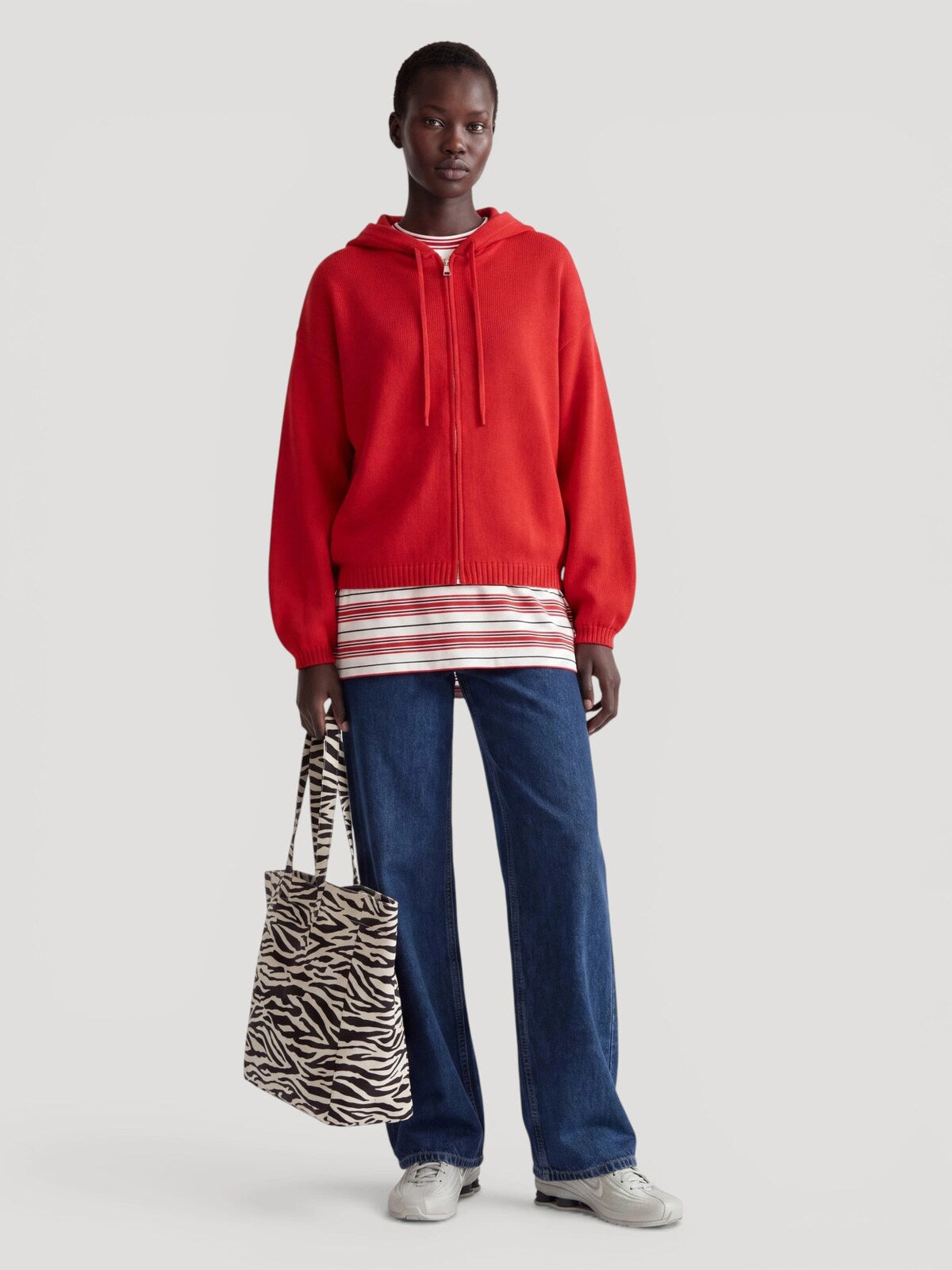 Edited Isela Hooded Knit Rood Dames
