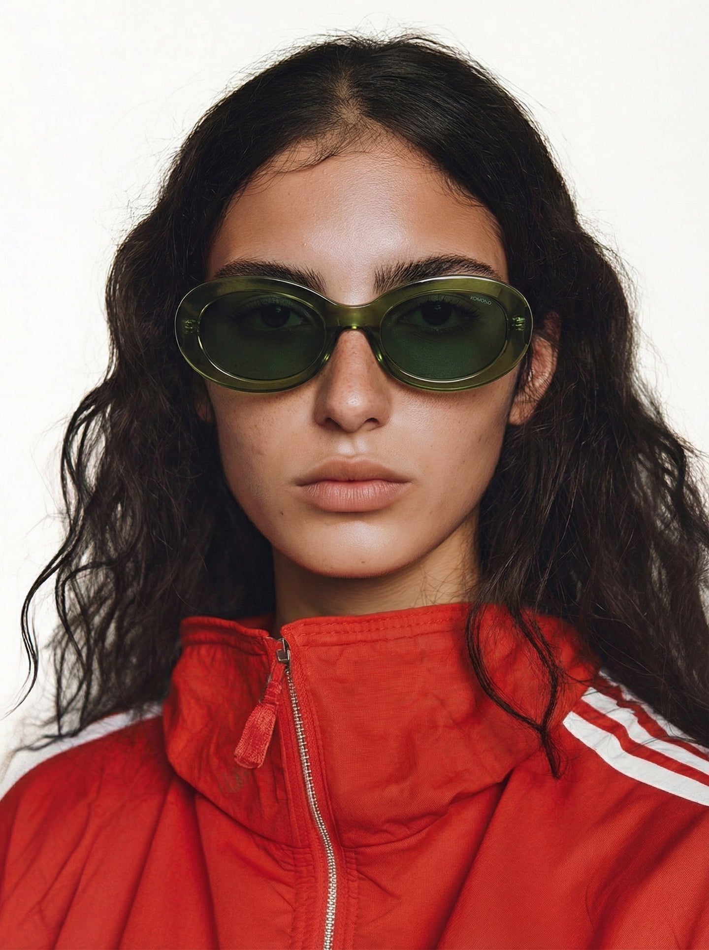 Komono Luna Sunglasses Donkergroen Unisex