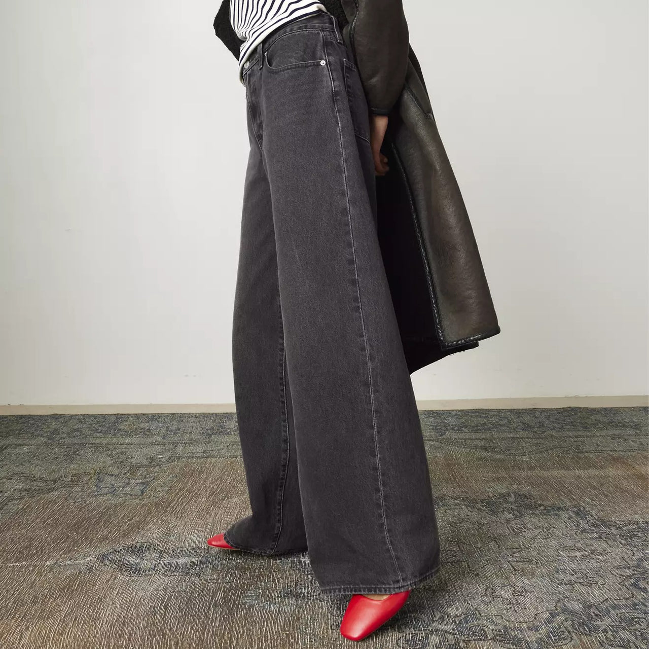 XL Straight Jeans - Influential Lady