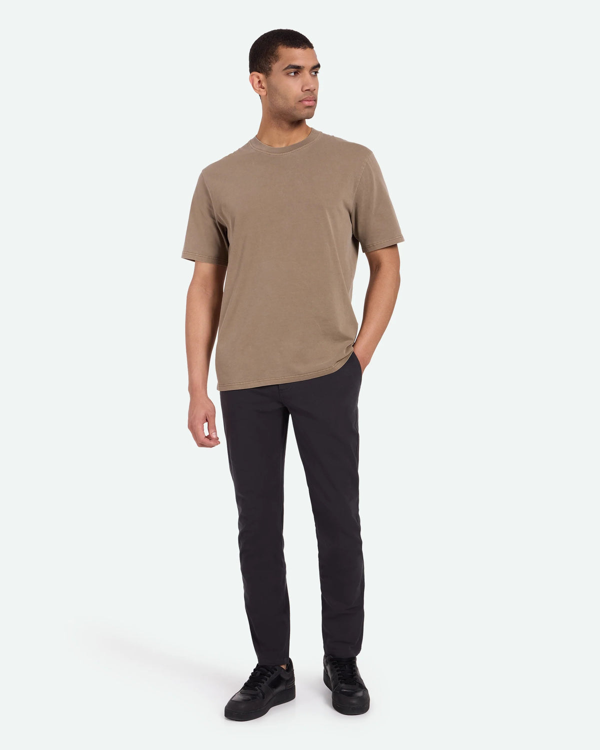 Minimum Lono Rlx Ss Tee Bruin Heren