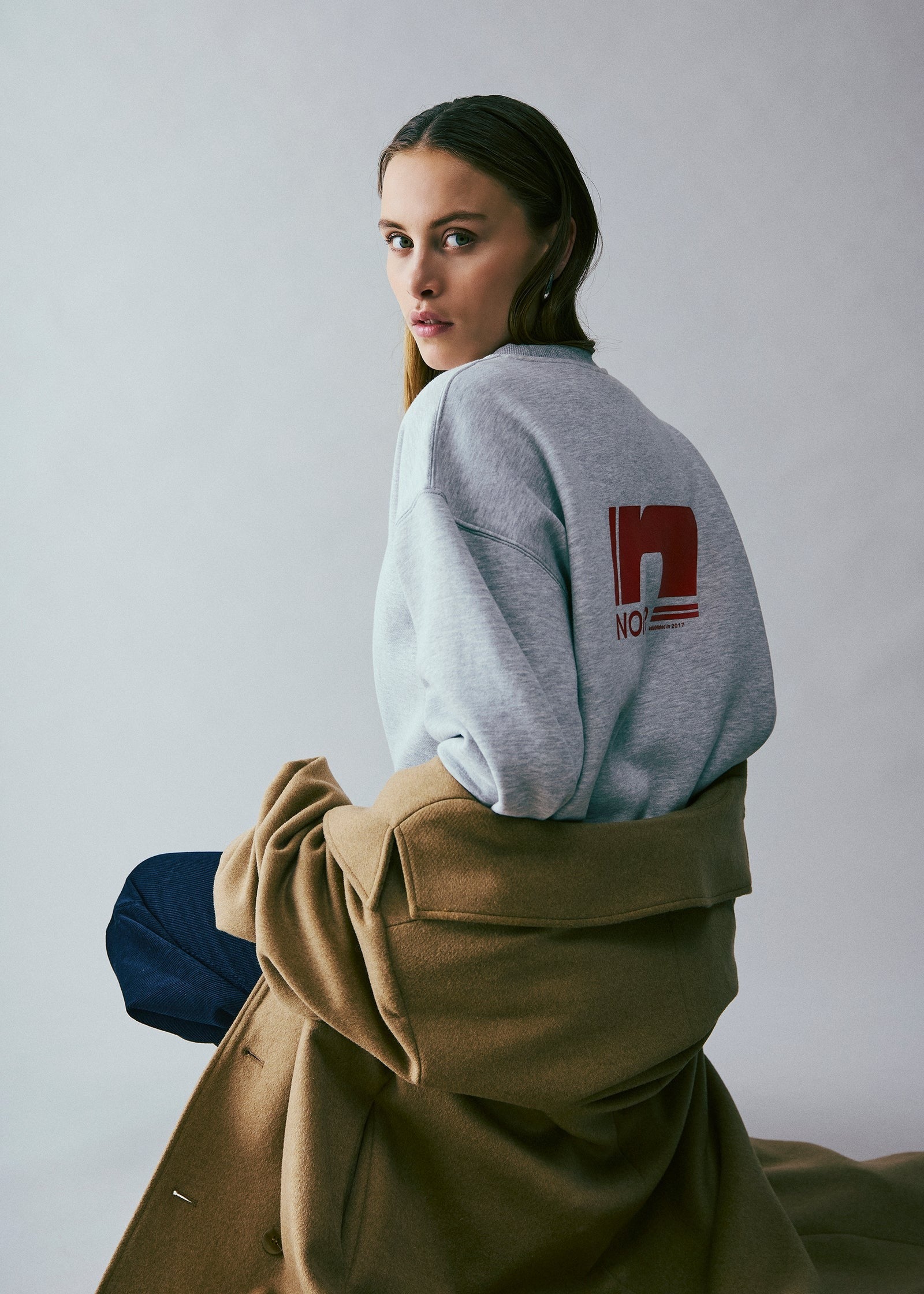 norr-daphine-sweat-top-