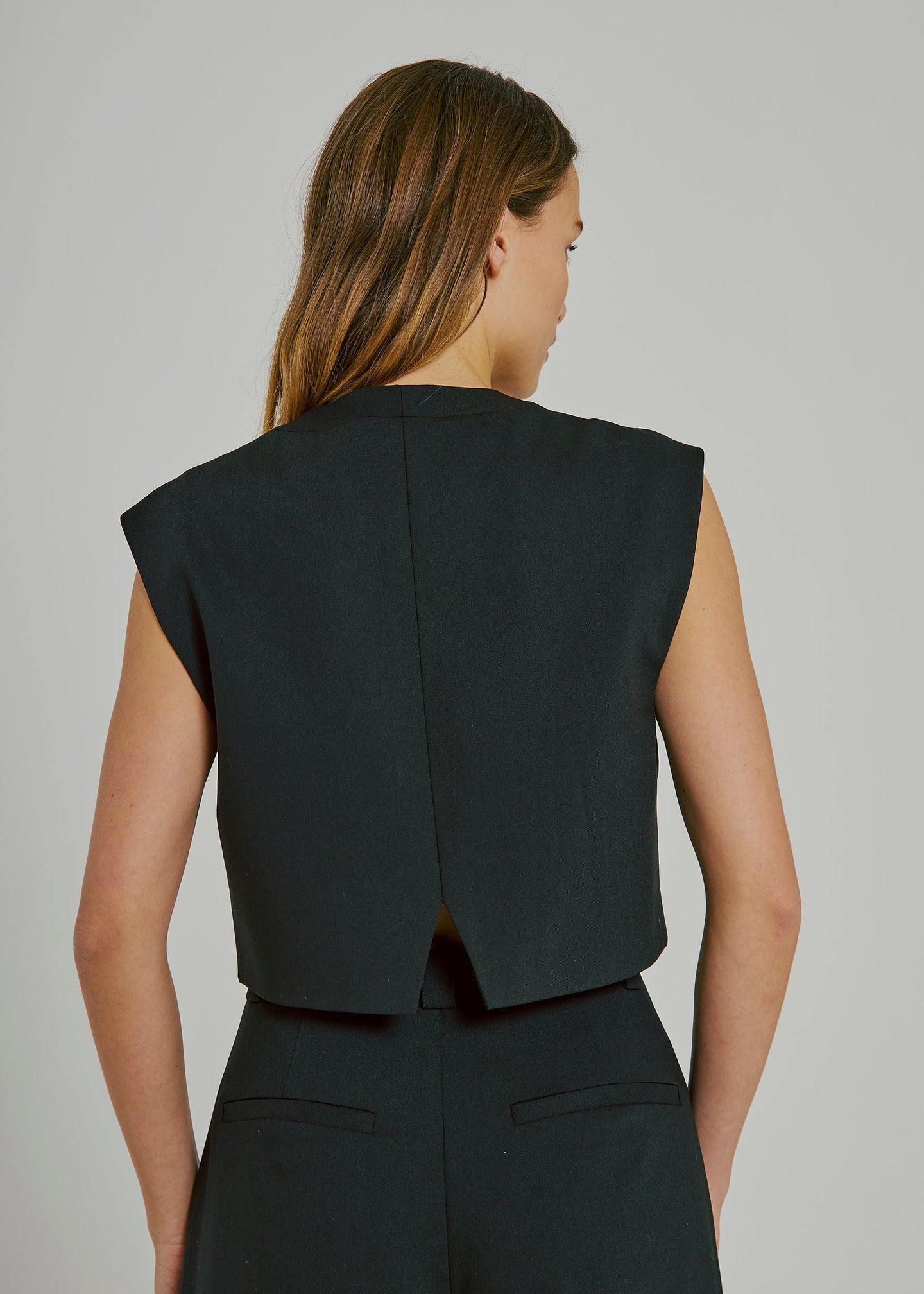 Norr Kamin Short Waistcoat Zwart Dames