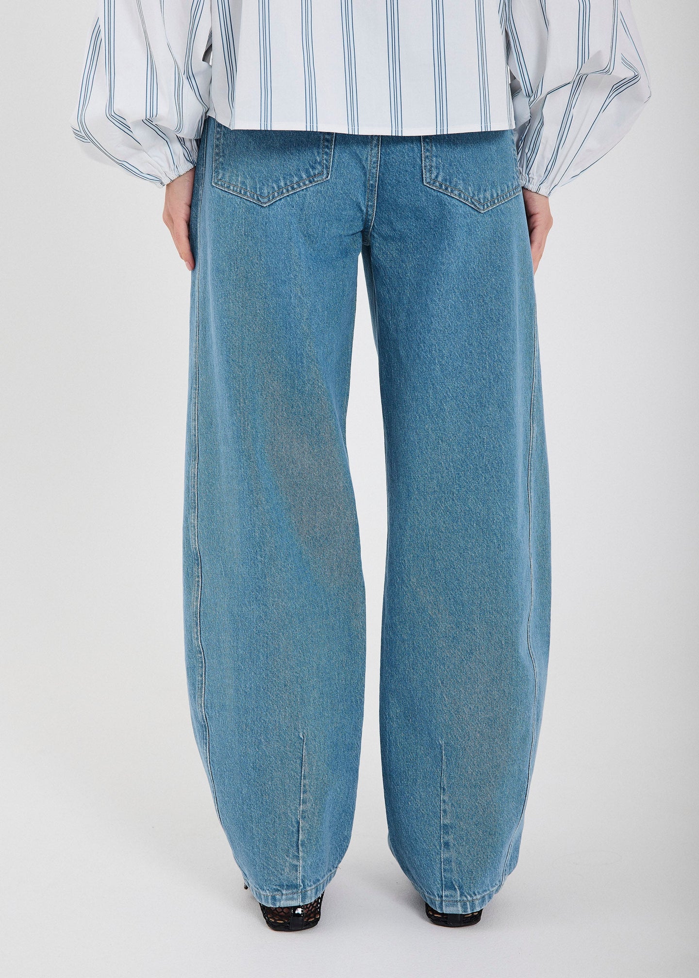 Norr Kenzie Barrel Jeans Blauw Dames