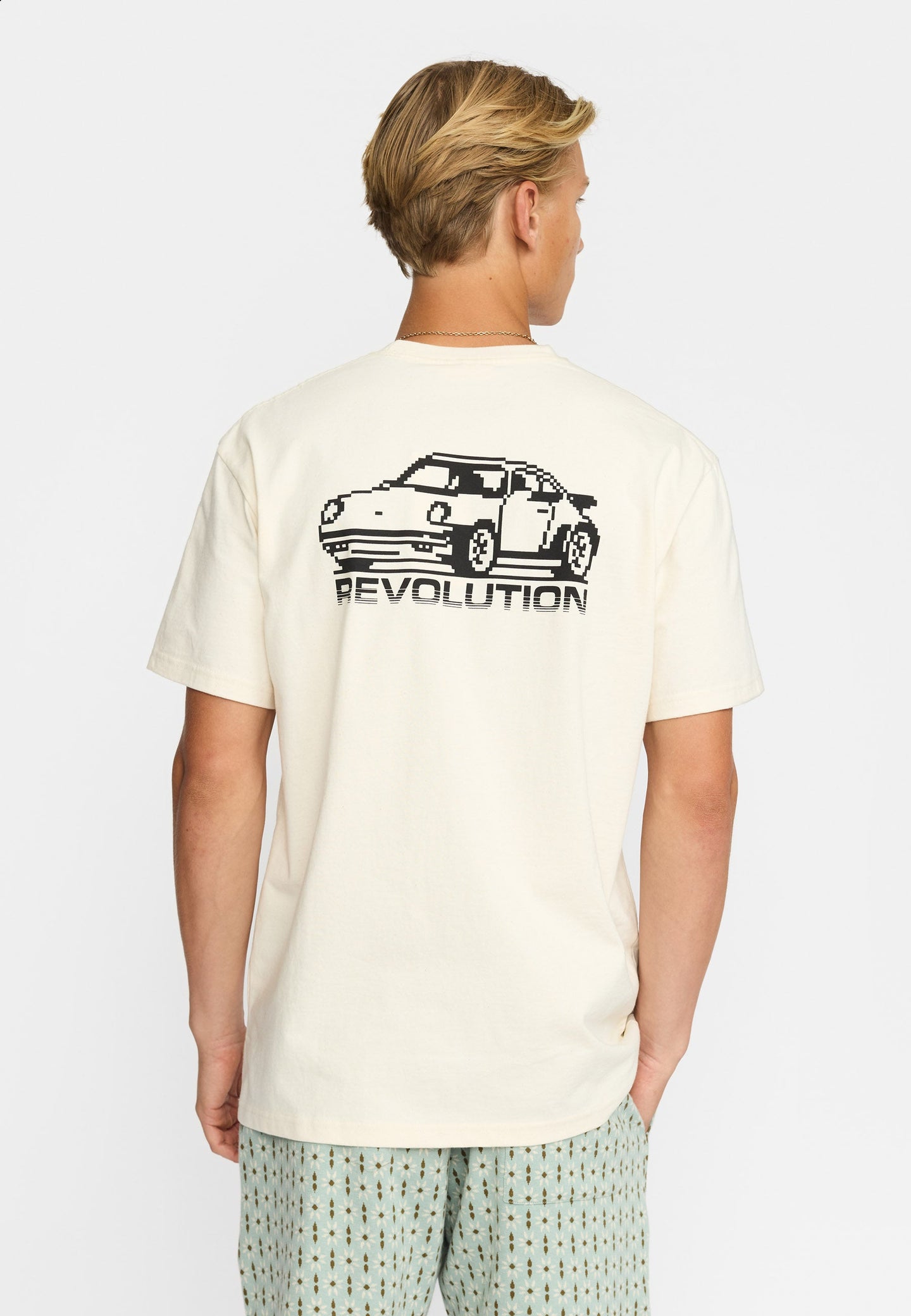 Revolution Por Tee Wit Heren