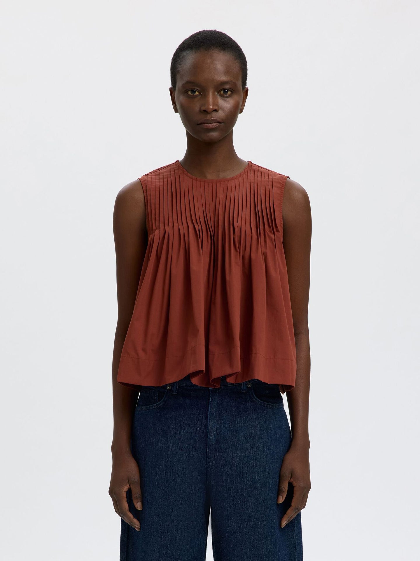 Sophia sl pleated top