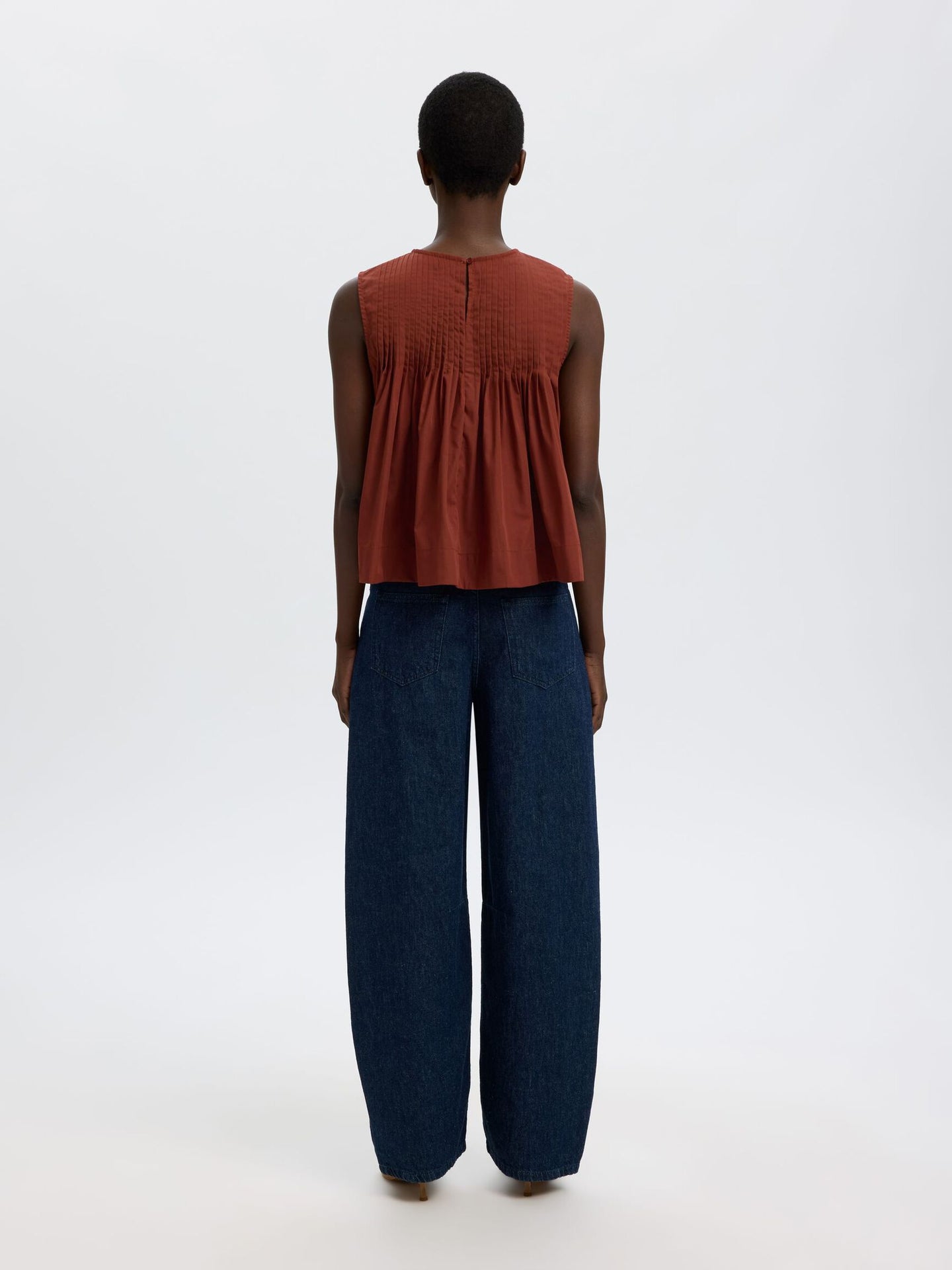 Sophia sl pleated top