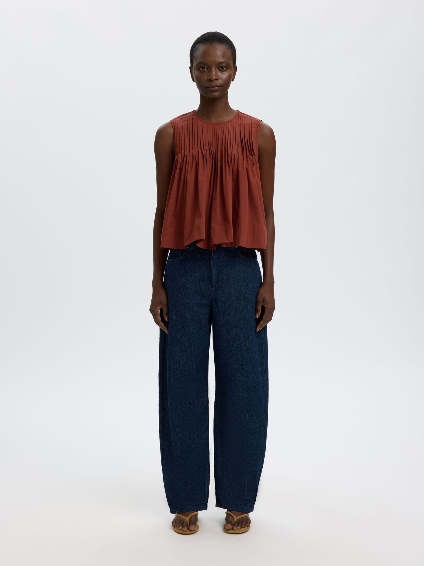 Sophia sl pleated top
