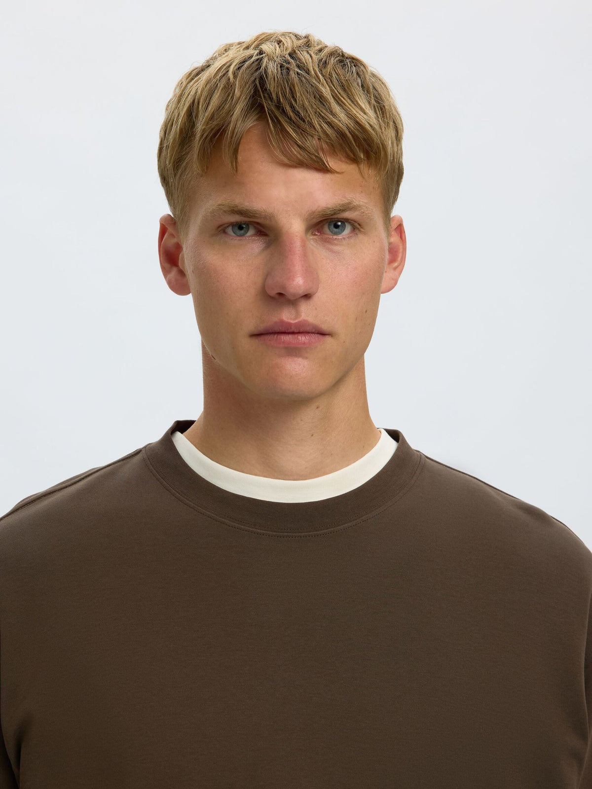 Selected Taj Heavy Ls Oneck Tee Donkerbruin Heren