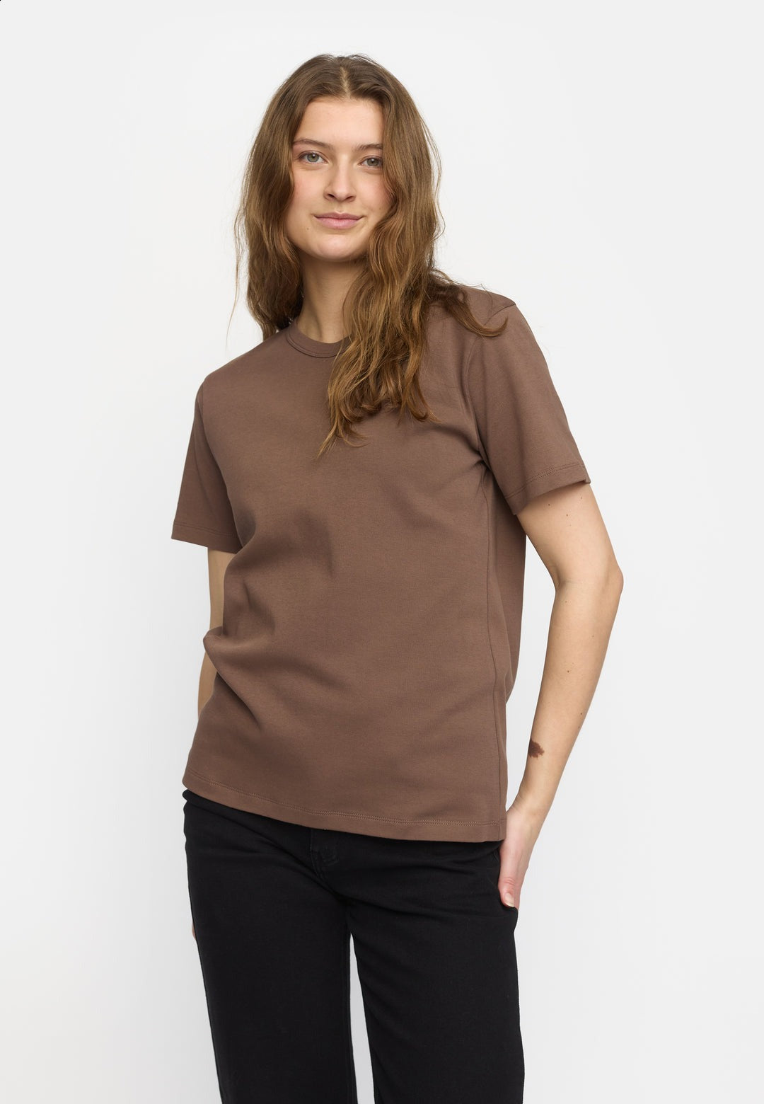 Soft Rebels Hella T-shirt GOTS Bruin Dames