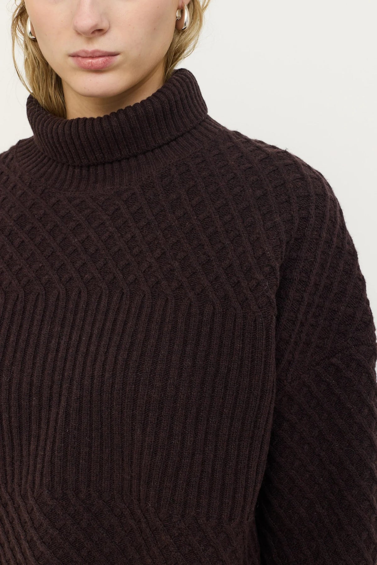 Marie rollneck knit