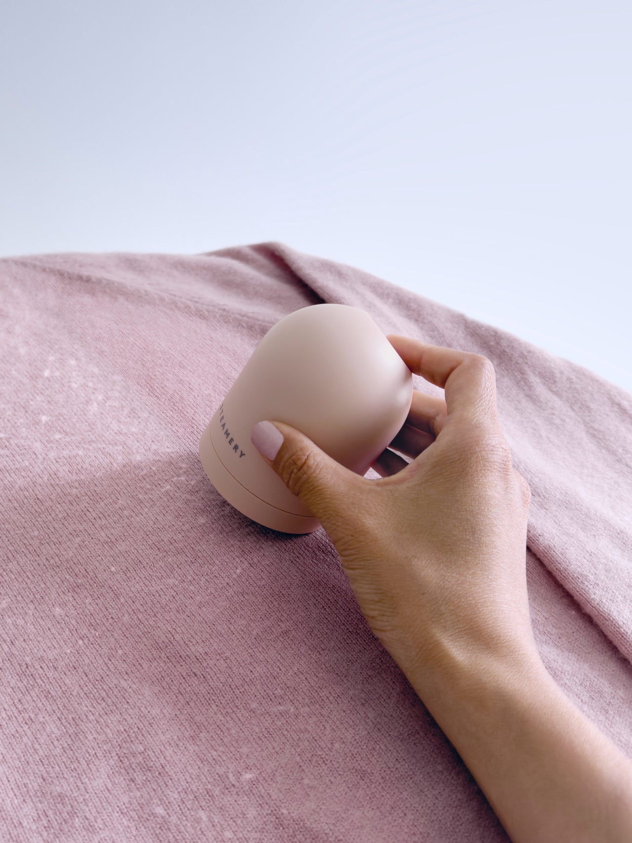 The Steamery Pilo 2 Fabric Shaver Lichtroze Unisex