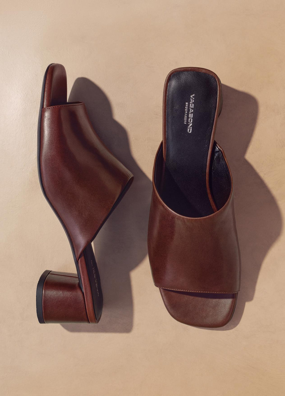 Vagabond Piper Mule Donkerrood Dames