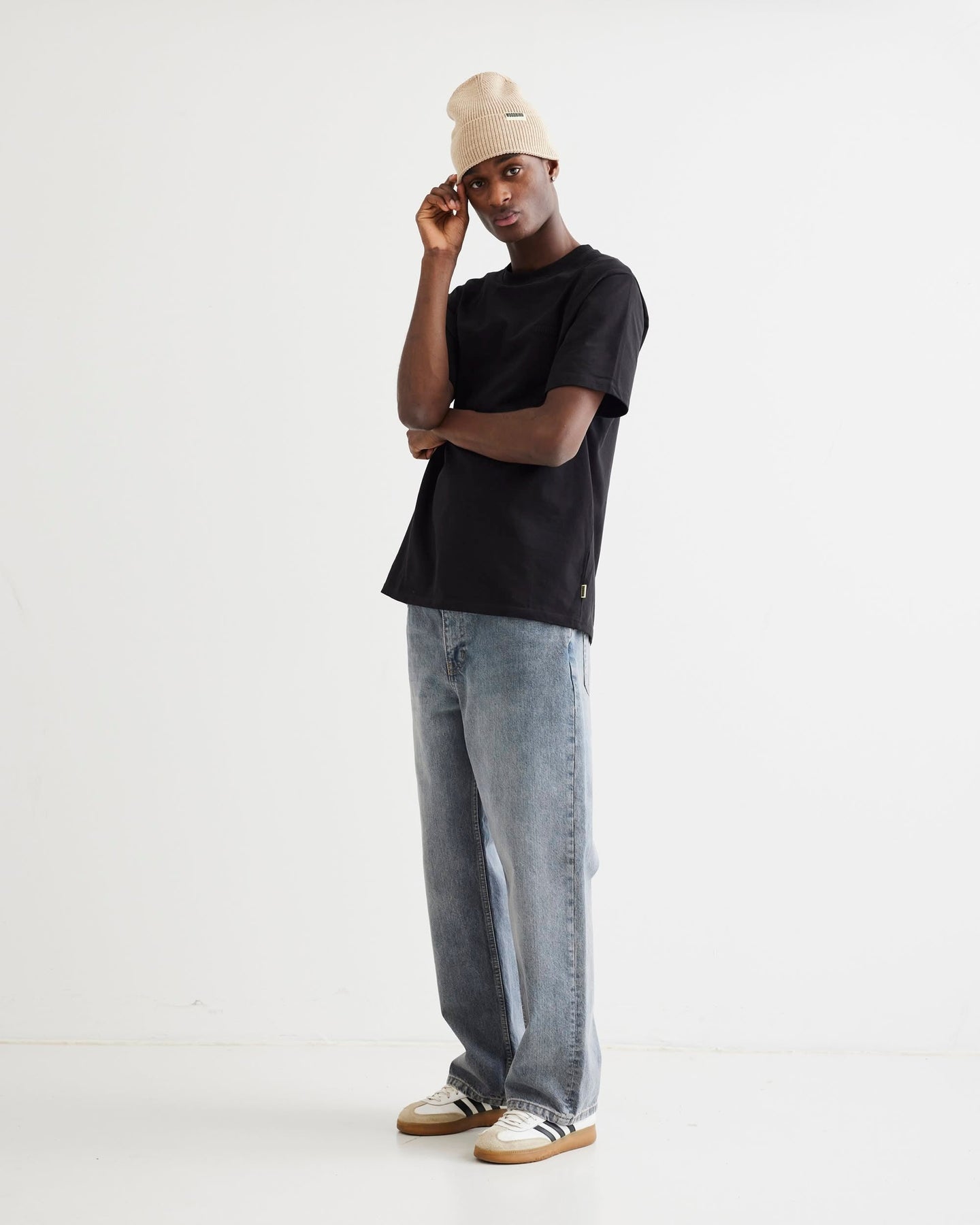 Woodbird Baine Base Tee Zwart Heren